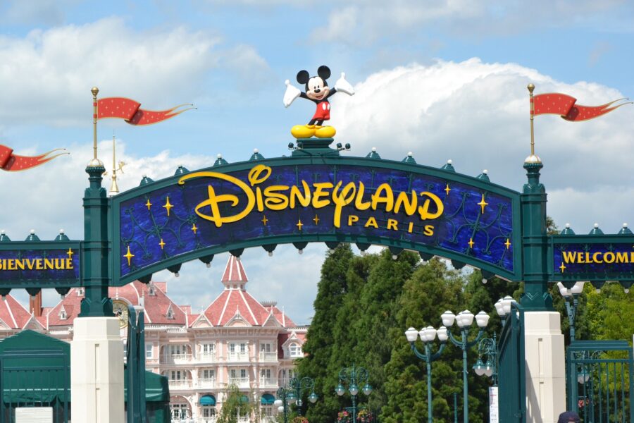 Disneyland Paris rouvre ses portes !