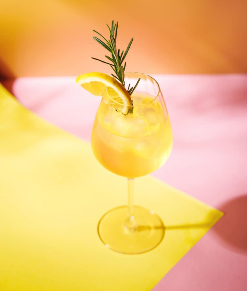 Le Néo Spritz Limoncello : le cocktail fraîcheur de l&rsquo;été par Wolfberger